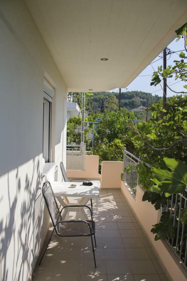 Golden Sun Apartment Rovies Exterior foto